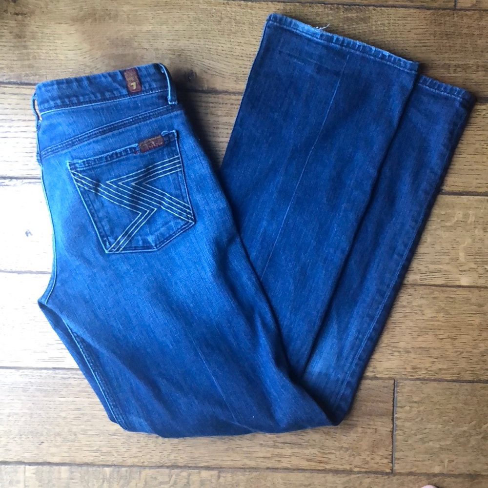 7 For All Mankind. Size 30.